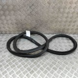 Garnitura de cauciuc haion PORSCHE Taycan 2021 OEM: 9J0827705,9J0.827.705 23954673