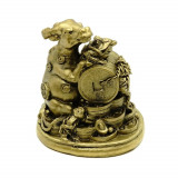 Statueta feng shui bivol auriu cu monede si broasca raioasa - 7 cm, Stonemania Bijou