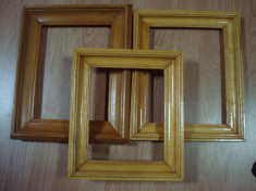 3 rame din lemn(cu geam) pentru tablouri(utilizate)-30lei foto