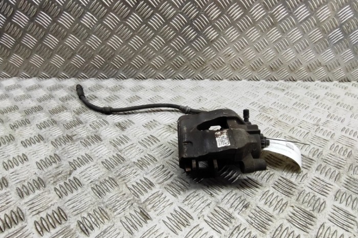 Etrier de fr&acirc;nă dreapta față AUDI A1 Sportback GBA 2019 OEM: Hatchback | 23087913