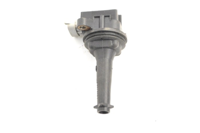 Bobina de inducție de &icirc;naltă tensiune VOLVO S40 II MS 2012 OEM: 8677837 | 12062949