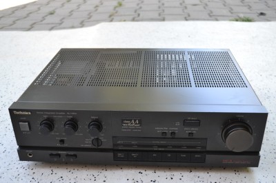 Amplificator Technics SU V 65 A foto