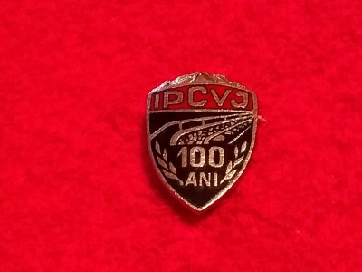 Insigna minerit - I.P.C.Valea Jiului 100 de ani (culoare argintie) foto