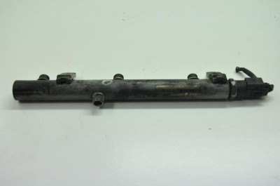 Rampa de combustibil dreapta MERCEDES-BENZ E W211 2006 OEM: A0041535728 2196053 foto