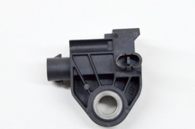 Senzor de impact dreapta față AUDI E-TRON GEN 2020 OEM: 4KE959345A 16034881 foto