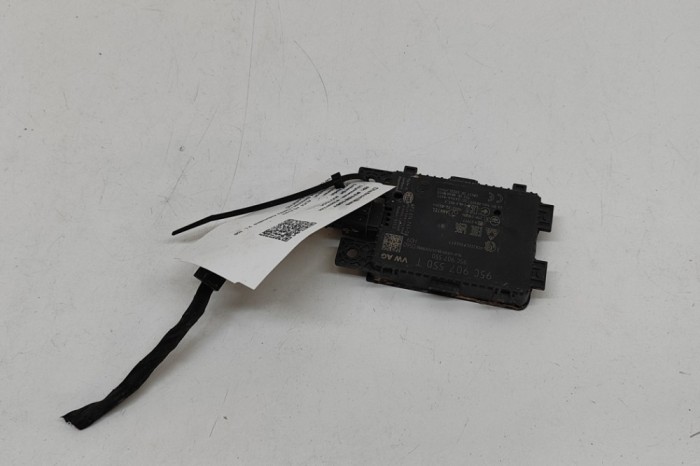 Modul de control unghi mort AUDI A5 Avant 2024 OEM: 95C907550T,95C907550 | 31881067