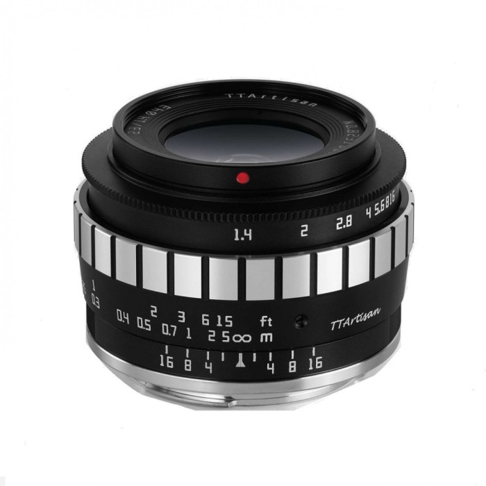 Obiectiv manual TTArtisan 23mm F1.4 Black&amp;Silver pentru Sony E-mount