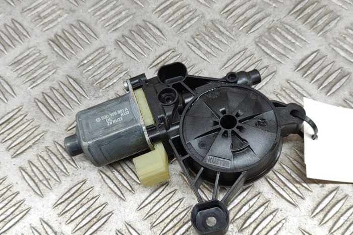 Motor macara geam ușă dreapta față VW T-ROC A11 2023 OEM: 5Q0959801A,0130822715 27916475