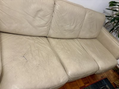 Canapea din piele foto