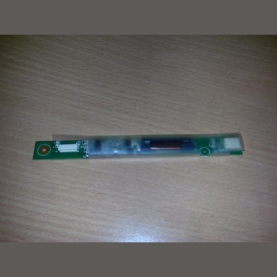 Invertor Fujitsu Amilo V2035 foto