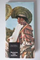 Paul Petrescu; Elena Secoşan - Romanian Folk Costume foto