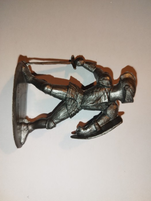 bnk jc Figurina de plastic - Manurba - cavaler medieval