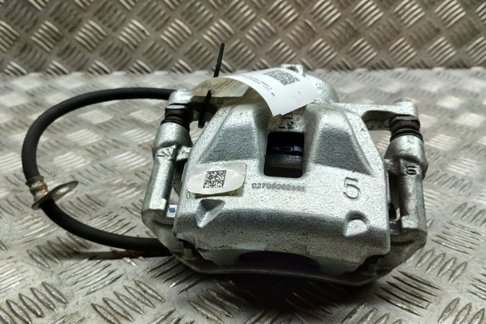 Etrier de fr&acirc;nă dreapta față TOYOTA YARIS CROSS MXP_ 2022 OEM: 47730-02590 27984356