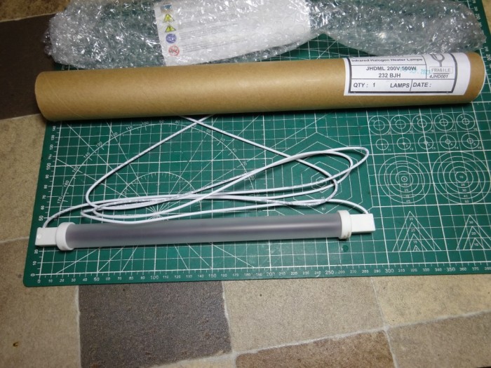 Lampă /tub de &icirc;ncălzire cu infraroșu/halogen JHDML 200V 500W 232 BJH