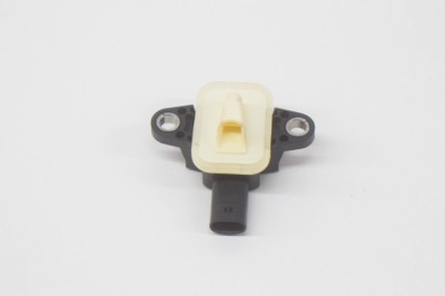 Senzor de impact dreapta față JEEP RENEGADE Off-road BU 2015 OEM: 51943478 13426741 foto