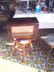Radio vechi pe lampi Radio Popular Mures S 562 A