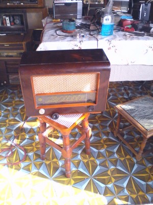 Radio vechi pe lampi Radio Popular Mures S 562 A foto