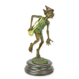 Goblin semanand-statueta din bronz pictat pe un soclu din marmura BD-1