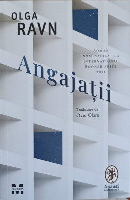 ANGAJATII-OLGA RAVN foto