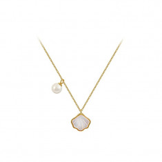 Colier Shell Pearl, auriu, model cu perle, cu pandantiv in forma de scoica - Colectia Universe of Pearls