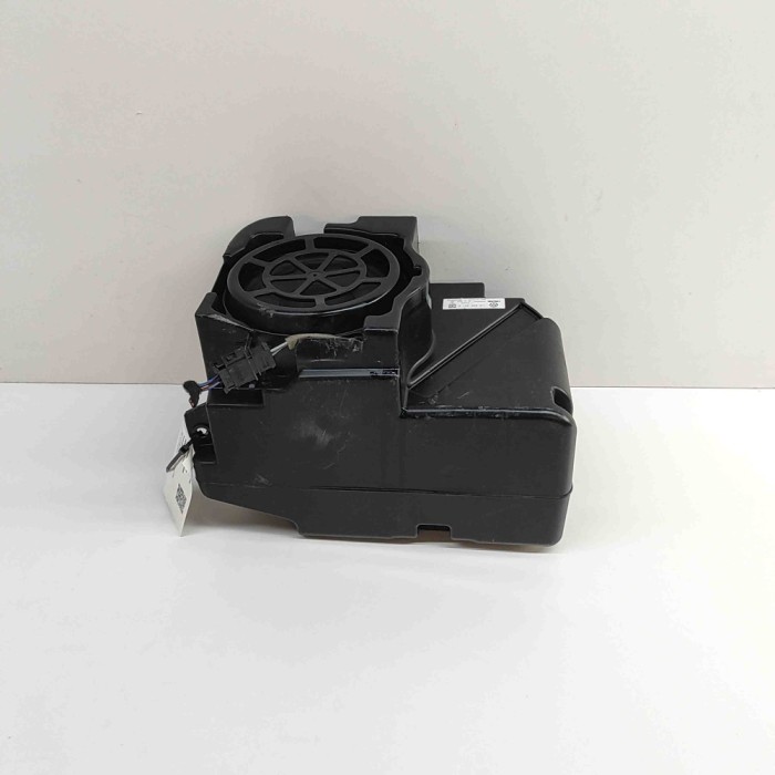 Subwoofer AUDI Q4 Sportback F4N 2024 OEM: 11A035621C