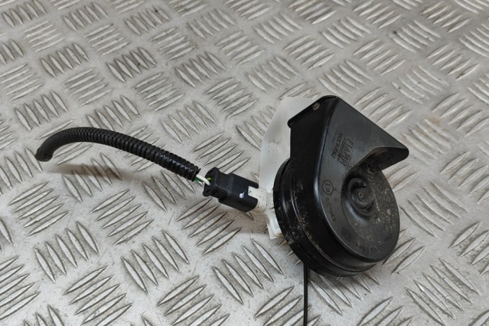 Claxon OPEL CORSA F 2023 OEM: 9833071280 28596602