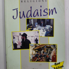 EXAMING RELIGIONS - JUDAISM by ARYE FORTA , 1995 , PREZINTA PETE SI URME DE UZURA