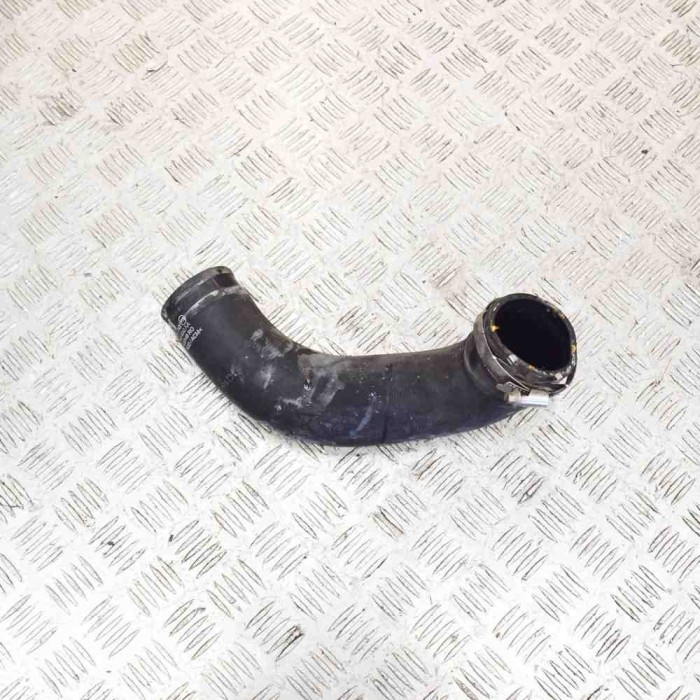Furtun intercooler st&acirc;nga VW TIGUAN 5N_ 2014 OEM: 5N0145832AA