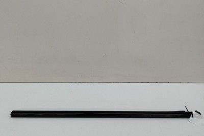 Chedar geam ușă dreapta față BMW 5 G60 2025 OEM: 5A058D8 31548035 foto