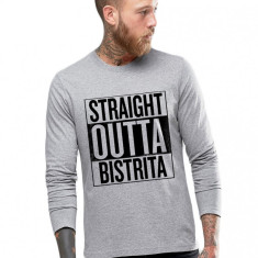 Bluza barbati gri cu text negru - Straight Outta Bistrita - S