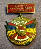 Insigna comunista - DISTINS CU DIPLOMA DE ONOARE A CC AL UTM