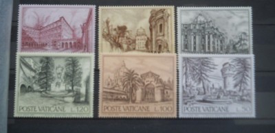 CV2 1976 SERIE VATICAN foto