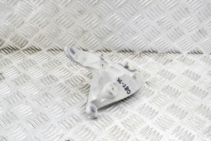 Suport cutie de viteze AUDI Q7 4M 2019 OEM: 4N0399113 | 12743984