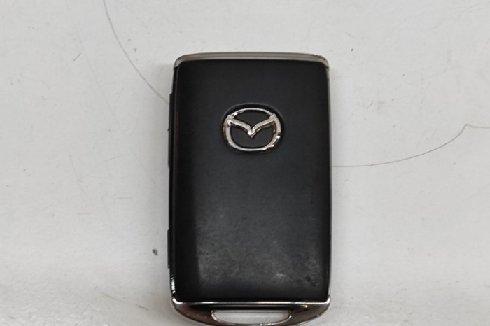Cheie de contact MAZDA CX-30 DM 2023 OEM: SKE11E-01 31600213