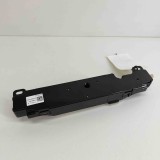 Amplificator de antena TESLA MODEL 3 2023 OEM: 1585601-00-E