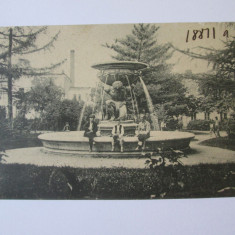 Ploiești:Grădina publică,statuia lui Atlas-Ioan Dragu Gara Ploiești c.p.anii 30