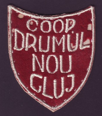 Anii &amp;#039;50 - Emblema vintage brodata COOP DRUMUL NOU Cluj foto