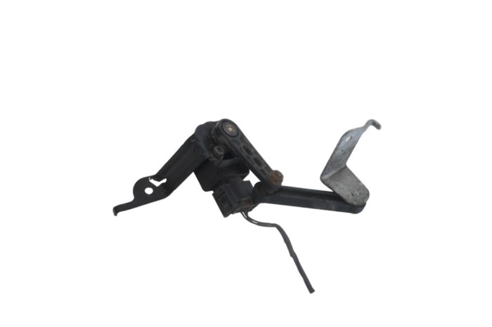 Senzor de nivel &icirc;nălțime st&acirc;nga spate BMW F40 2020 OEM: 6881444,6870000 18314420