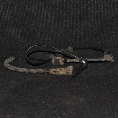 Senzor ABS dreapta față OPEL ASTRA J 2014 OEM: 13329258 1922664 foto
