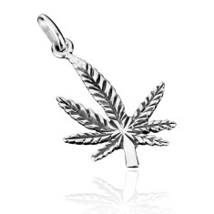 Pandantiv din argint - frunza de cannabis indoita cu patina foto