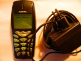 Nokia 3510 + incarcator , liber de retea ., Neblocat, Rosu