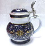 HALBA PORTELAN CU COBALT ROYAL TETTAU BAVARIA IN EDITIE LIMITATA CAPAC ZINC CU PORTELAN ANUL 1983