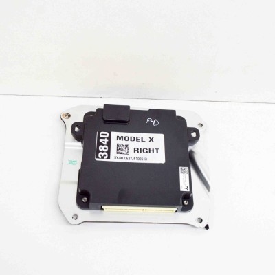 Modul de control ușă dreapta față TESLA MODEL X 2018 OEM: 1050183-00-E 17996334 foto