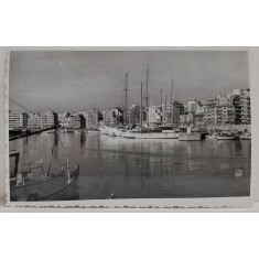 GRECIA , ORASUL PIREU , IMAGINE DIN PORT SPRE ORAS , FOTOGRAFIE , 1974
