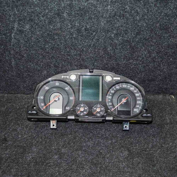 Ceas de bord VW PASSAT B6 3C2 2008 OEM: 3C0920871E
