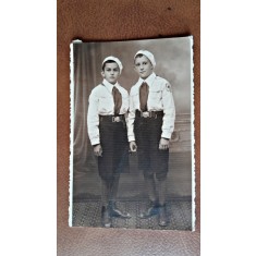 Fotografie tip Carte postala, doi strajeri, perioada interbelica