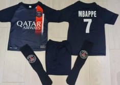 ECHIPAMENTE COMPLETE FOTBAL COPII 5/14 ANI,MBAPPE-PSG,MODEL NOU foto