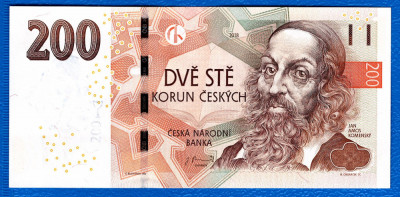 (1) BANCNOTA CEHIA - 200 KORUN 2018, PORTRET JAN AMOS KOMENSKY, STARE AUNC/UNC foto