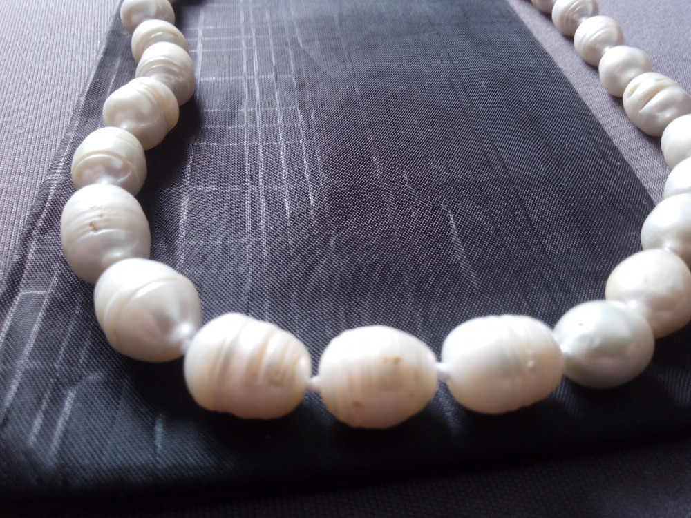Colier perle baroque naturale | Okazii.ro