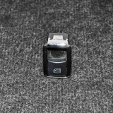 Buton geam ușă dreapta spate MERCEDES-BENZ C W204 2012 OEM: A2048700451,03139100 | 2570061